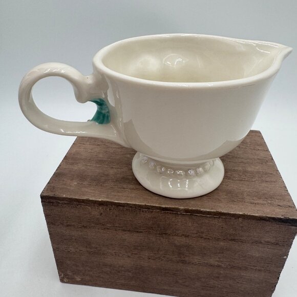 Vintage Baileys Irish Cream Winking Eye Creamer Girl w Blue Bow Limited Edition - Picture 3 of 10